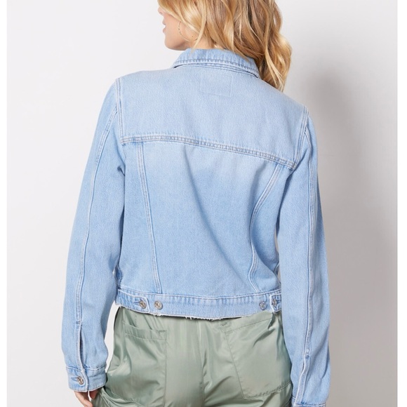 NEW ⭐️ PAIGE VIVIENNE RELAXED DENIM JACKET SIZE M - Picture 3 of 13